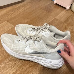 Nike Women's Cream and White Sneakers